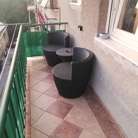 Tifani Lux Split